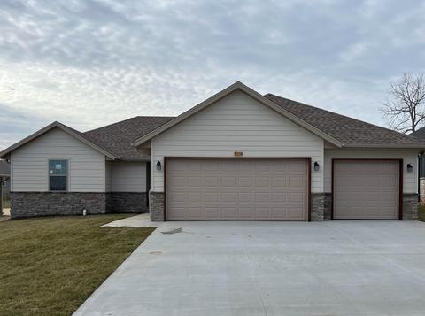 5032 W Cozy Ct, Springfield, MO 65802 photo 1