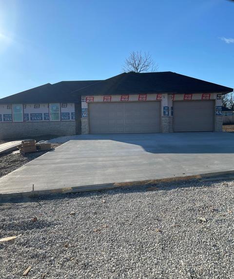 5034 W Cozy Ct, Springfield, MO 65802 photo 1