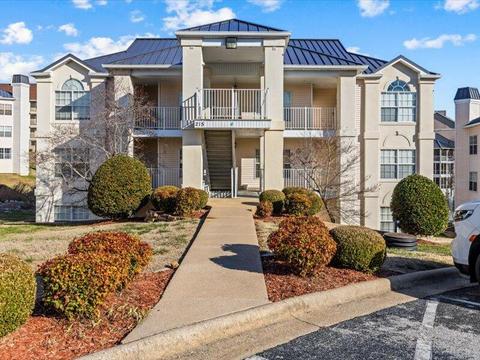 215 Meadow Brook Ln #4, Branson, MO 65616 photo 1