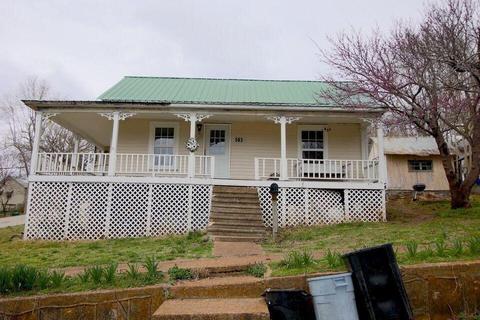 503 N 3rd St, Thayer, MO 65791 photo 1