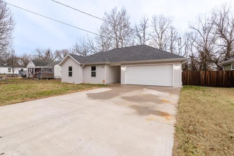 1031 S Overhill Ave, Springfield, MO 65802 photo 1