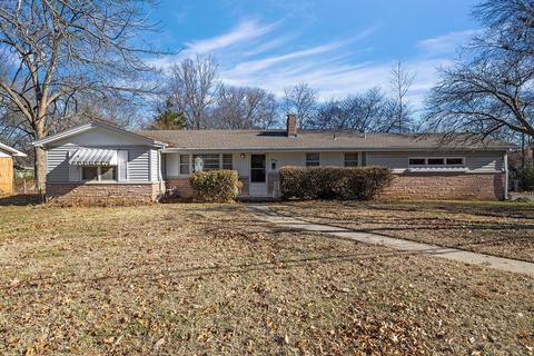 1954 S Prairie Ln, Springfield, MO 65804 photo 1