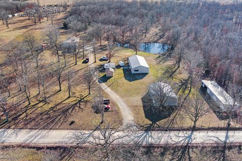 3138 River Rd, Marshfield, MO 65706 photo 1