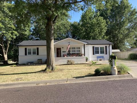 1405 Linwood St, Monett, MO 65708 photo 1