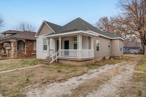 931 W Brower St, Springfield, MO 65802 photo 1