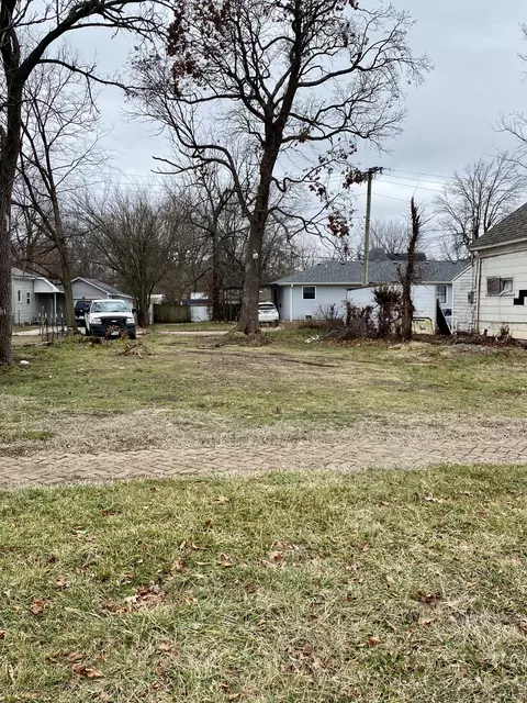 906 E Commercial St, Springfield, MO 65803 photo 1