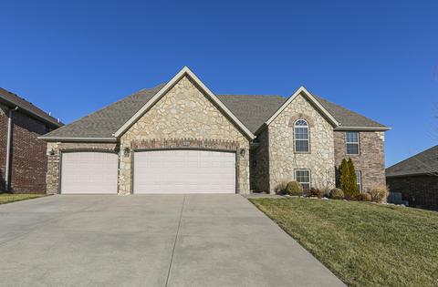 4683 E Hidden Oak Pl, Springfield, MO 65802 photo 1