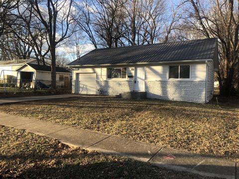 1357 E Locust St, Springfield, MO 65803 photo 1