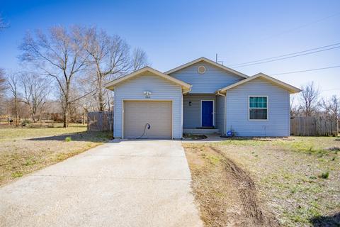 606 N Builders Cir, Springfield, MO 65803 photo 1