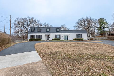 2642 E Corona Cir, Springfield, MO 65804 photo 1
