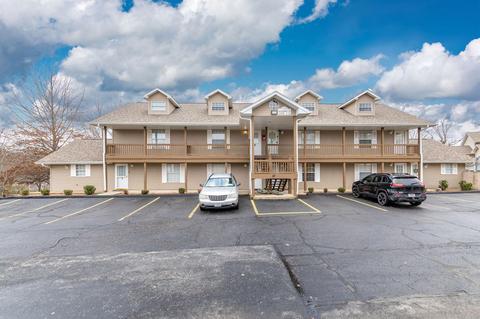 27 Fall Creek Dr #4, Branson, MO 65616 photo 1