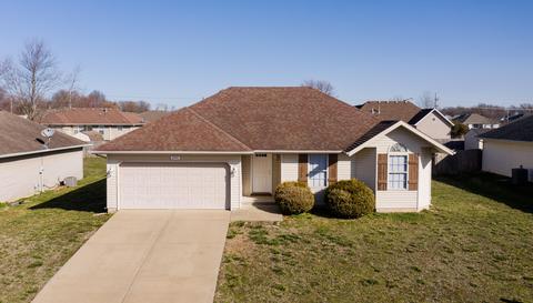 2741 E Logan St, Republic, MO 65738 photo 1