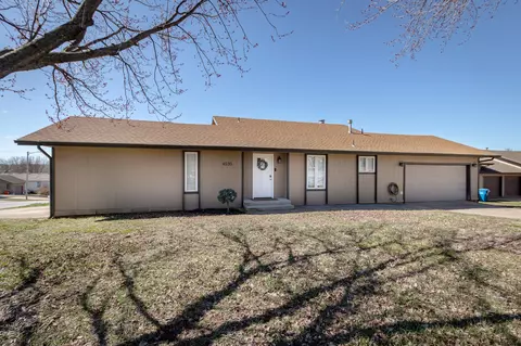 4535 S Jefferson Ave, Springfield, MO 65810 photo 1