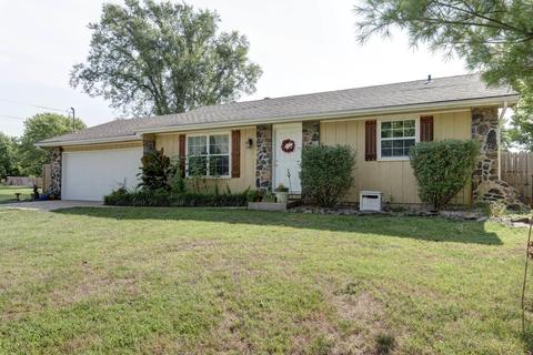 3844 S Geri, Springfield, MO 65807 photo 1