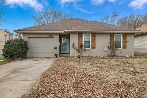2201 N Prospect Ave, Springfield, MO 65803 photo 1