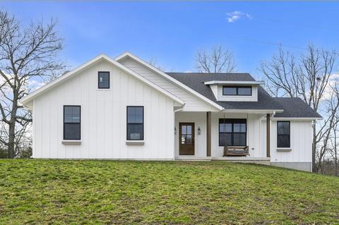 1352 Johnson Rd, Sparta, MO 65753 photo 1