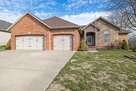 1955 E Chesapeake Dr, Ozark, MO 65721 photo 1