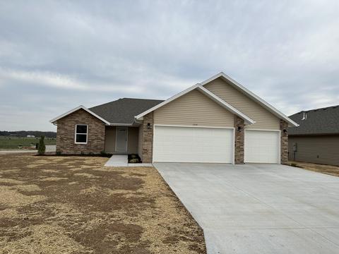 104 E Melton Cir, Ozark, MO 65721 photo 1