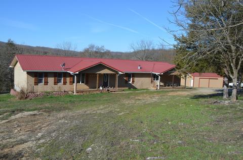 1409 Barber Rd, Chadwick, MO 65629 photo 1