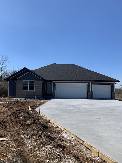 501 N Stella Ct, Willard, MO 65781 photo 1