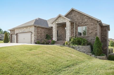 3936 E Ridgeview St, Springfield, MO 65809 photo 1