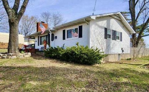 206 E 10th St, Willow Springs, MO 65793 photo 1