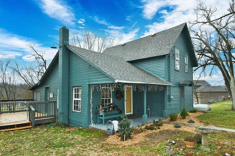 624 E Country Crest Rd, Ozark, MO 65721 photo 1