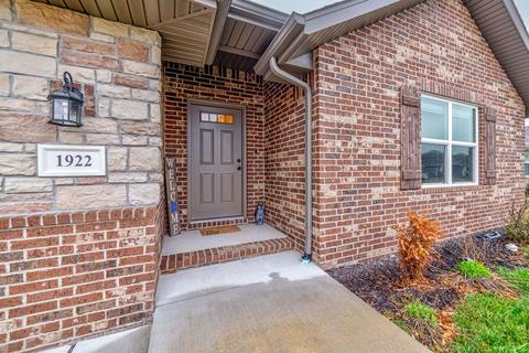 1922 S Shayla Ave, Springfield, MO 65802 photo 1
