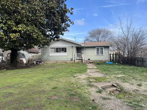 1607 W Lynn St, Springfield, MO 65802 photo 1