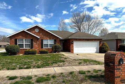 724 S Hazelnut Ave, Springfield, MO 65802 photo 1