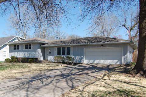 2956 S Barnes Ave, Springfield, MO 65804 photo 1