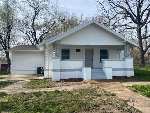 816 E Buffalo St, Bolivar, MO 65613 photo 1