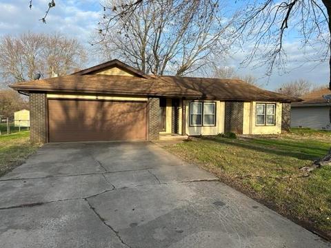 2541 N Clayton Ave, Springfield, MO 65803 photo 1