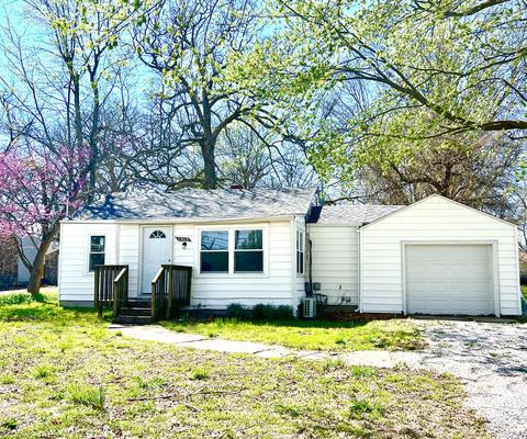 1913 S Scenic Ave, Springfield, MO 65807 photo 1