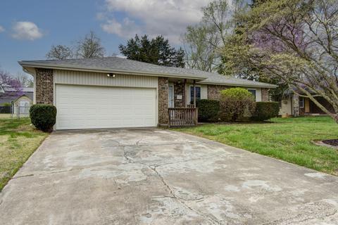 2654 W Blackburn Dr, Springfield, MO 65807 photo 1