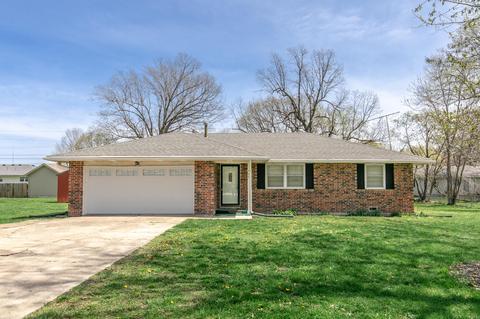 726 Elm St, Buffalo, MO 65622 photo 1