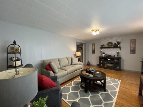 1401 E Seminole St, Springfield, MO 65804 photo 1