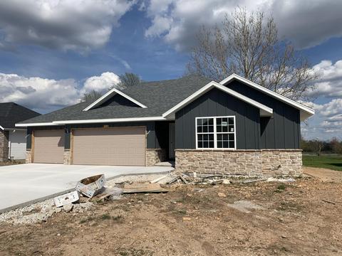 518 N Stella Ct, Willard, MO 65781 photo 1