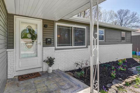 216 E Broadmoor St, Springfield, MO 65807 photo 1