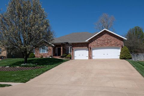 3409 E Stanhope Ter, Springfield, MO 65809 photo 1