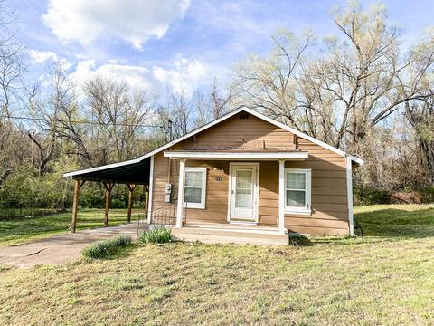 806 Hampton Ave, Ava, MO 65608 photo 1