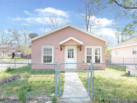 1024 E North St, Joplin, MO 64801 photo 1