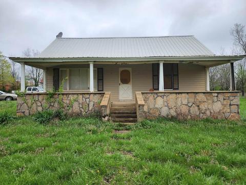 9193 South Ave, Birch Tree, MO 65438 photo 1