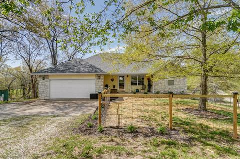 388 Amanda Dr, Clever, MO 65631 photo 1