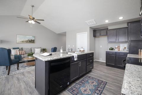1215 E Price St, Republic, MO 65738 photo 9