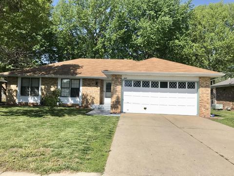 3247 S Benton Ave, Springfield, MO 65807 photo 1