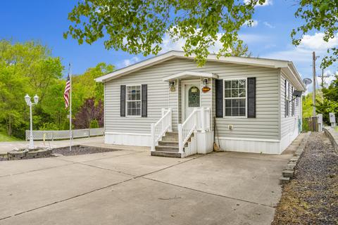 201 Blue Bird Ln, Branson, MO 65616 photo 1