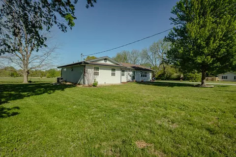 705 S Miller Rd, Springfield, MO 65802 photo 1