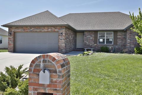 210 E Teakwood Ave, Clever, MO 65631 photo 1