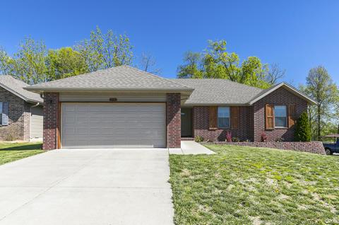 4463 W Brownstone, Springfield, MO 65807 photo 1